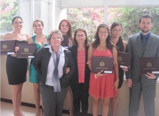 Graduación de cuarta generación de bachilleres y primera generación de licenciados en Promoción de la Salud